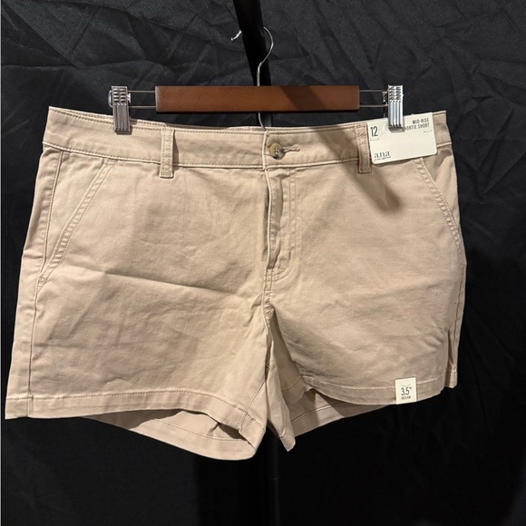 A.n.a. Size 12 Women's Tan Kahki Mid-Rise Shortie Short Shorts with 3.5” inseam - Picture 1 of 7